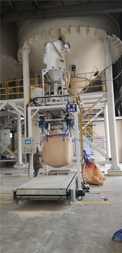 噸袋包裝機.jpg